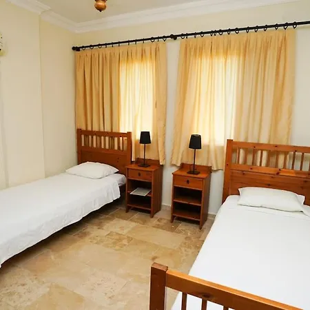 וילה 4 Bedroom Private Country House With Pool דליאן